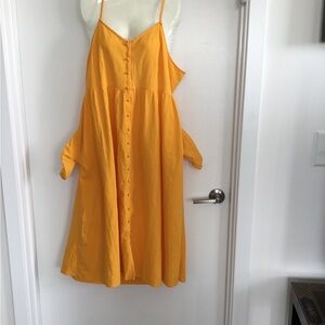 Universal Thread Yellow Sleeveless Midi Sundress